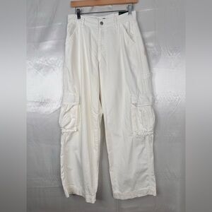 NWT Wild Fable Mid Rise Baggy Cargo Pants White Size 4/31” Inseam Rigid Cotton‎